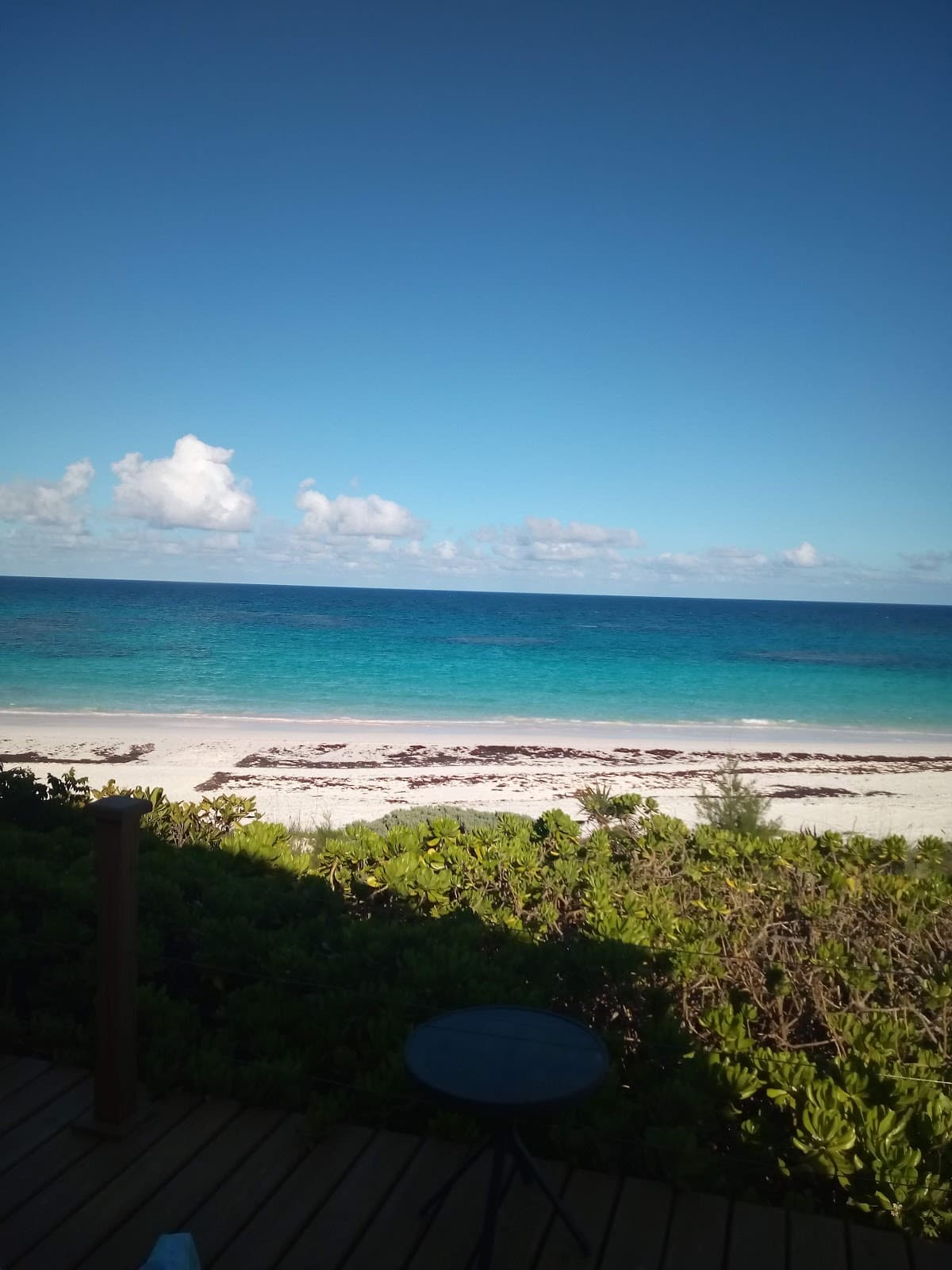 Harbour Island - Image 1