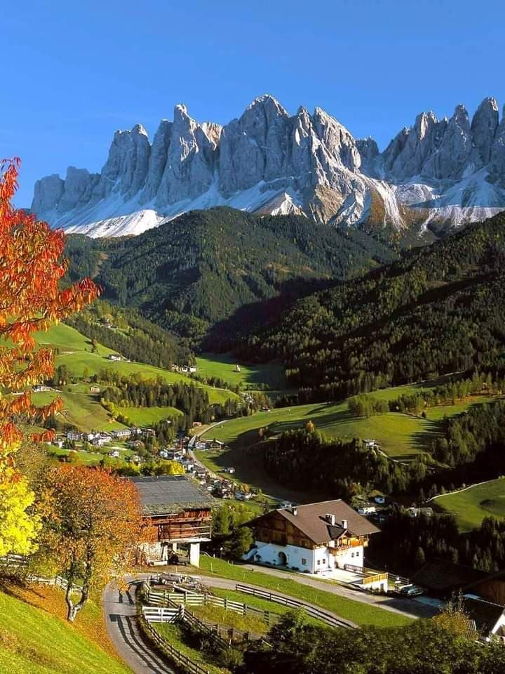 Val di Funes Villnöss Panorama - Image 1