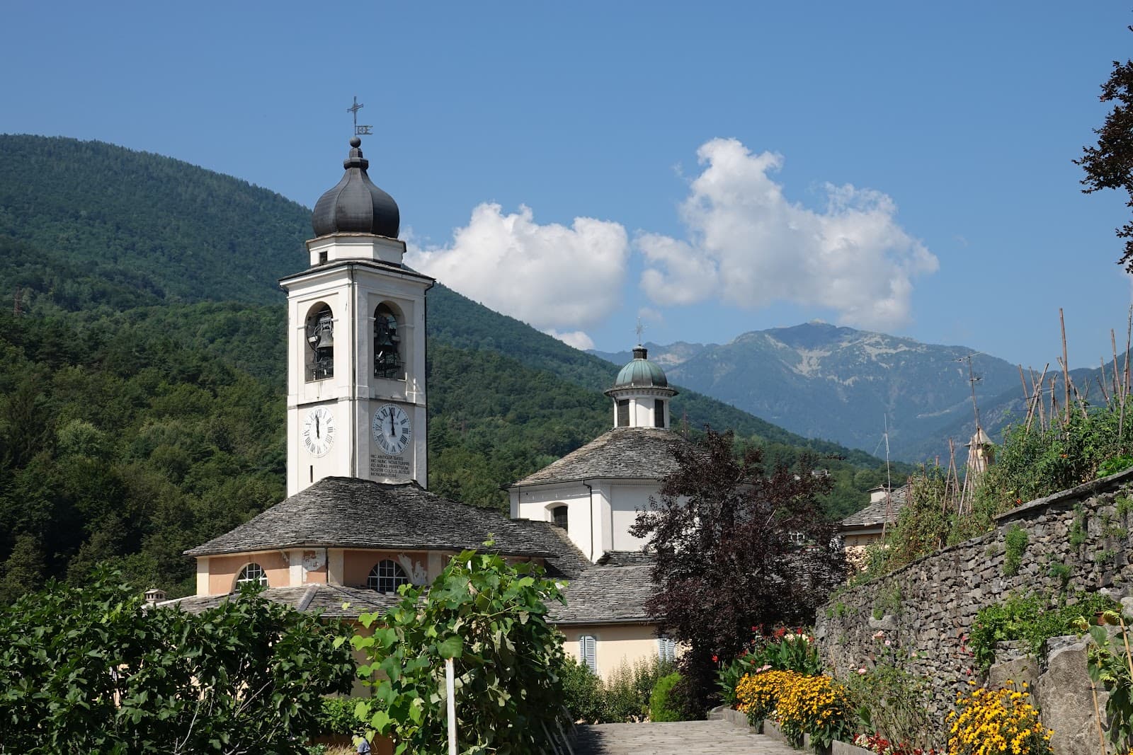 Sacro Monte Calvario - Image 1
