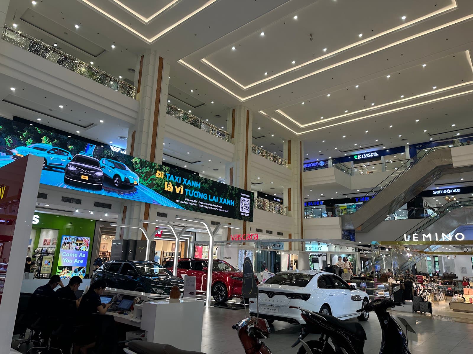 Ha Long Cinema - Image 1