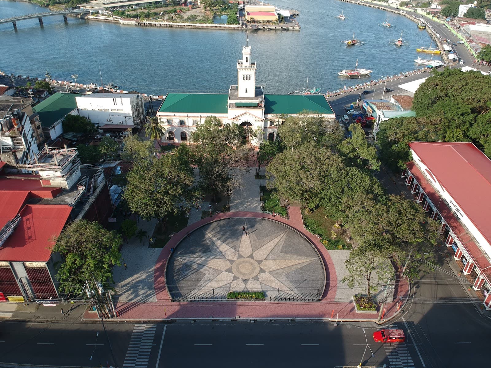 Sunburst Park - Image 1