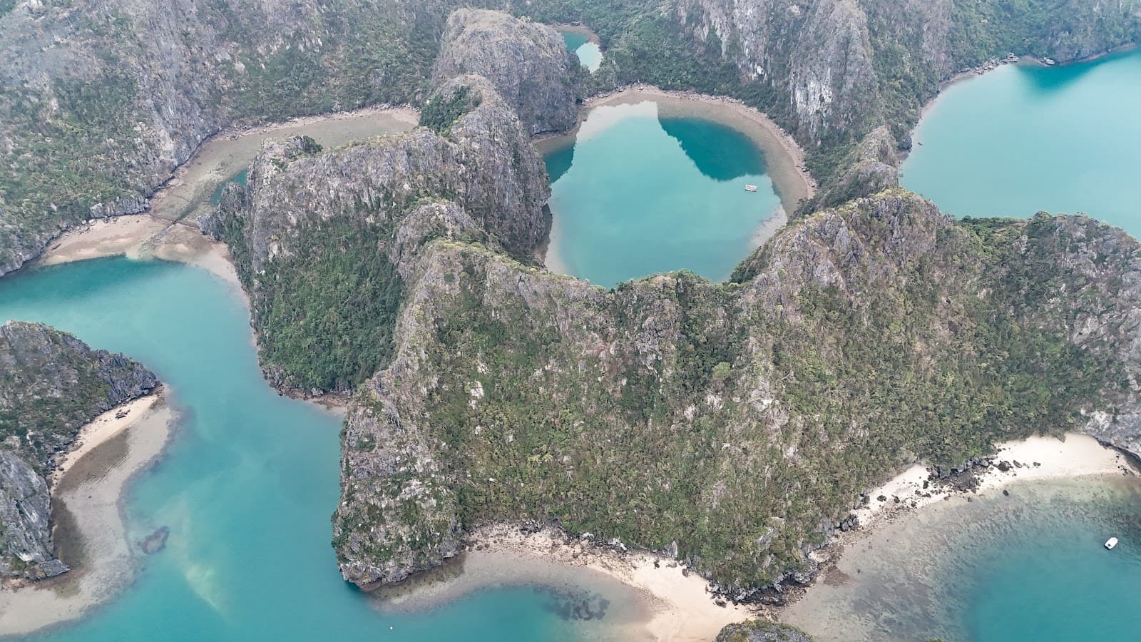 Dau Be Island - Image 1