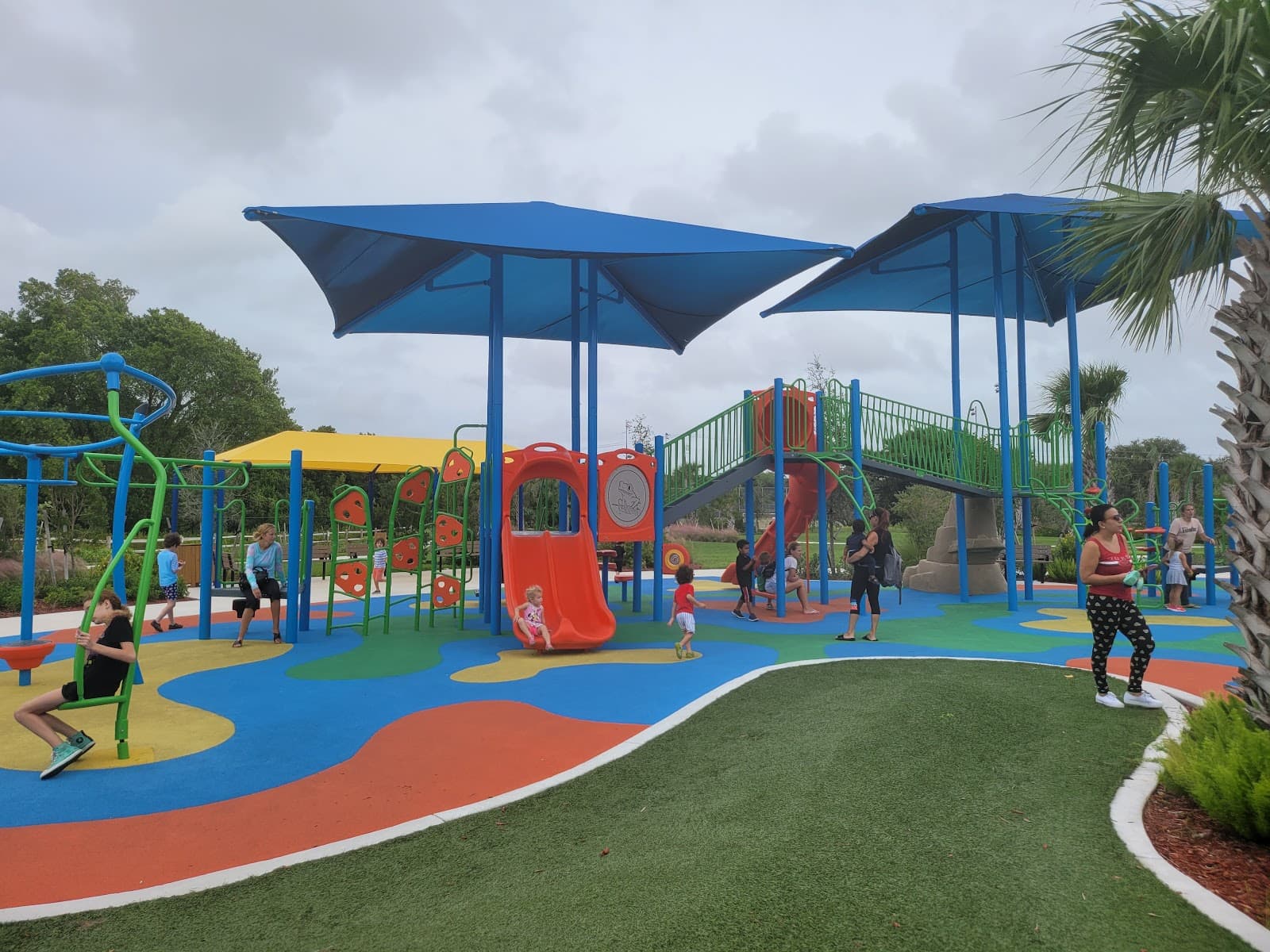 El Rio Park Hillsboro - Image 1