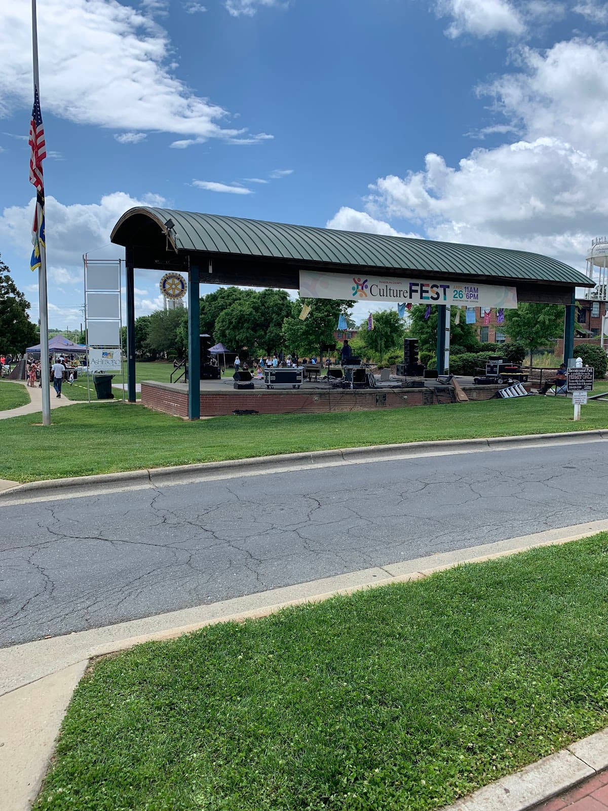 Bicentennial Park - Image 1
