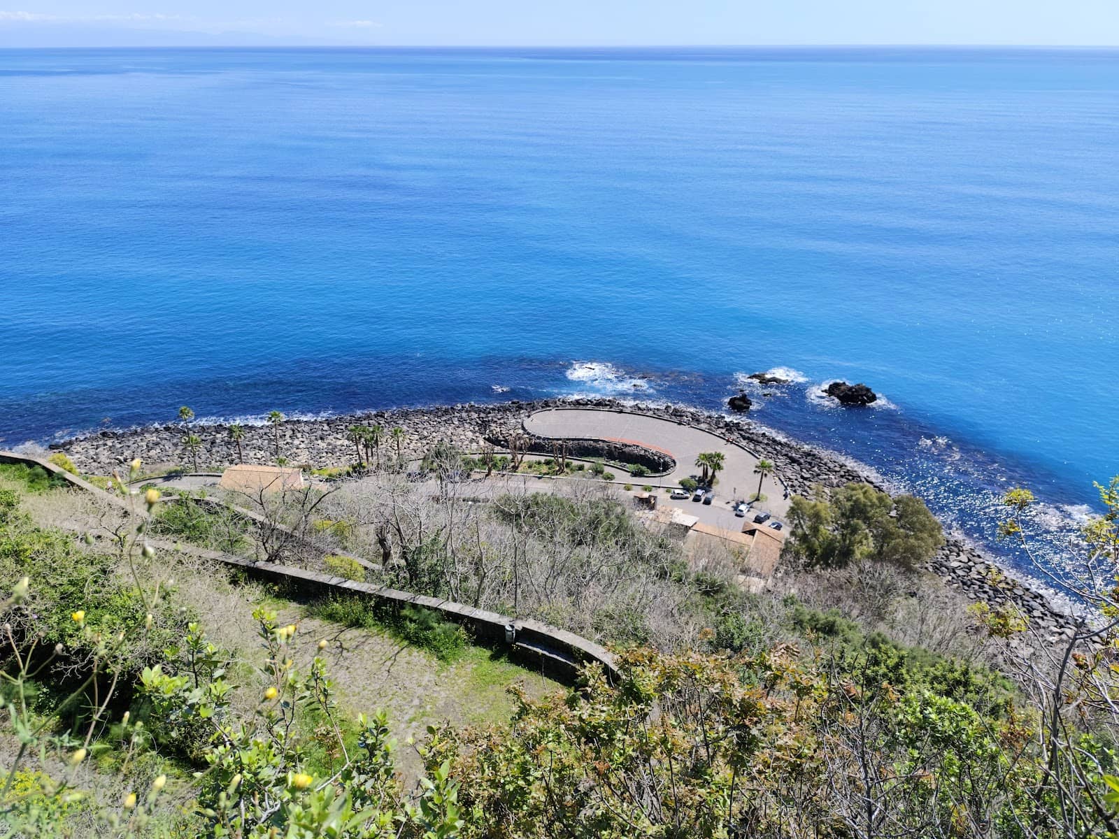 Santa Maria La Scala Cliffs