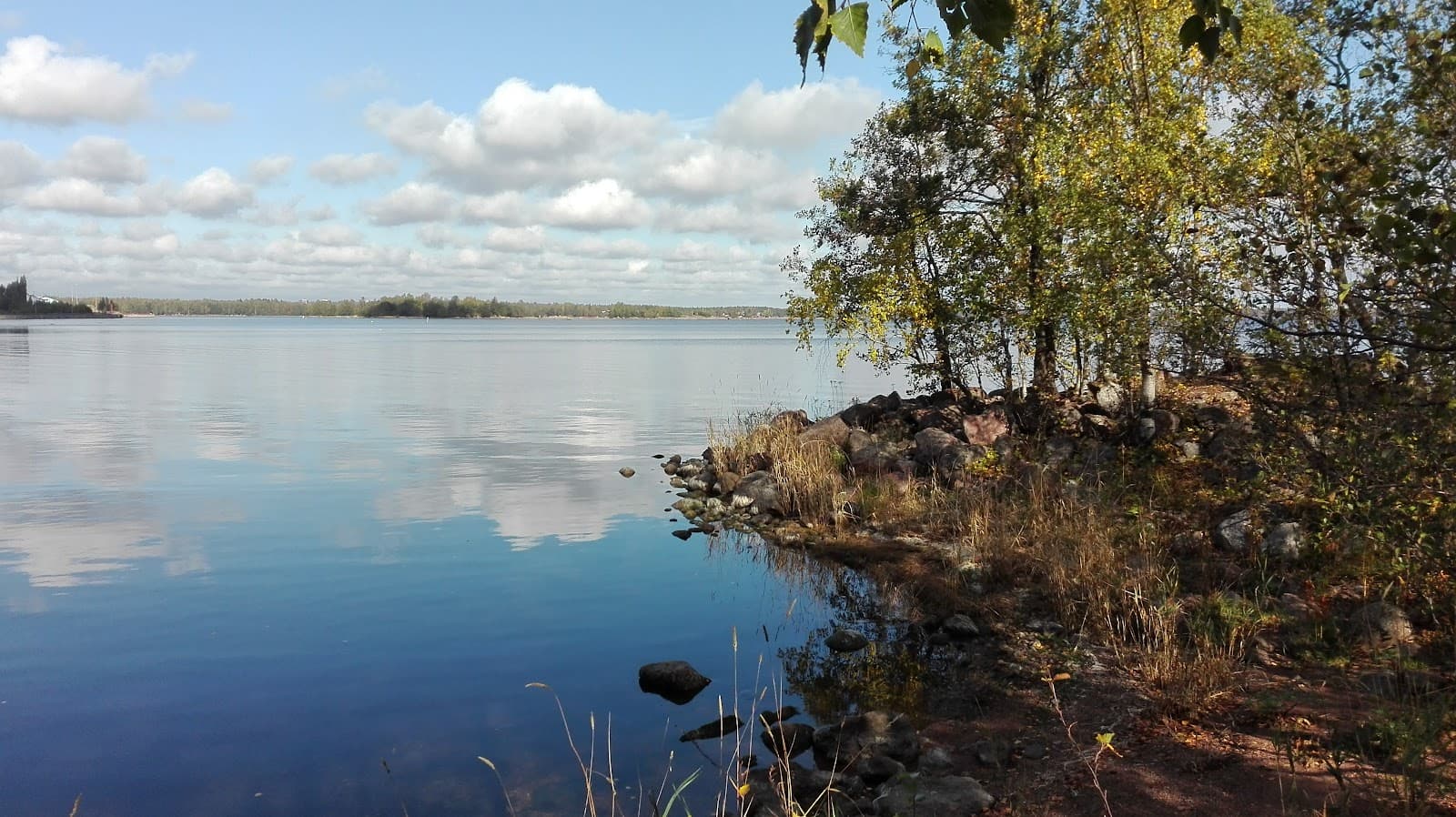 Tiutinen Island - Image 1