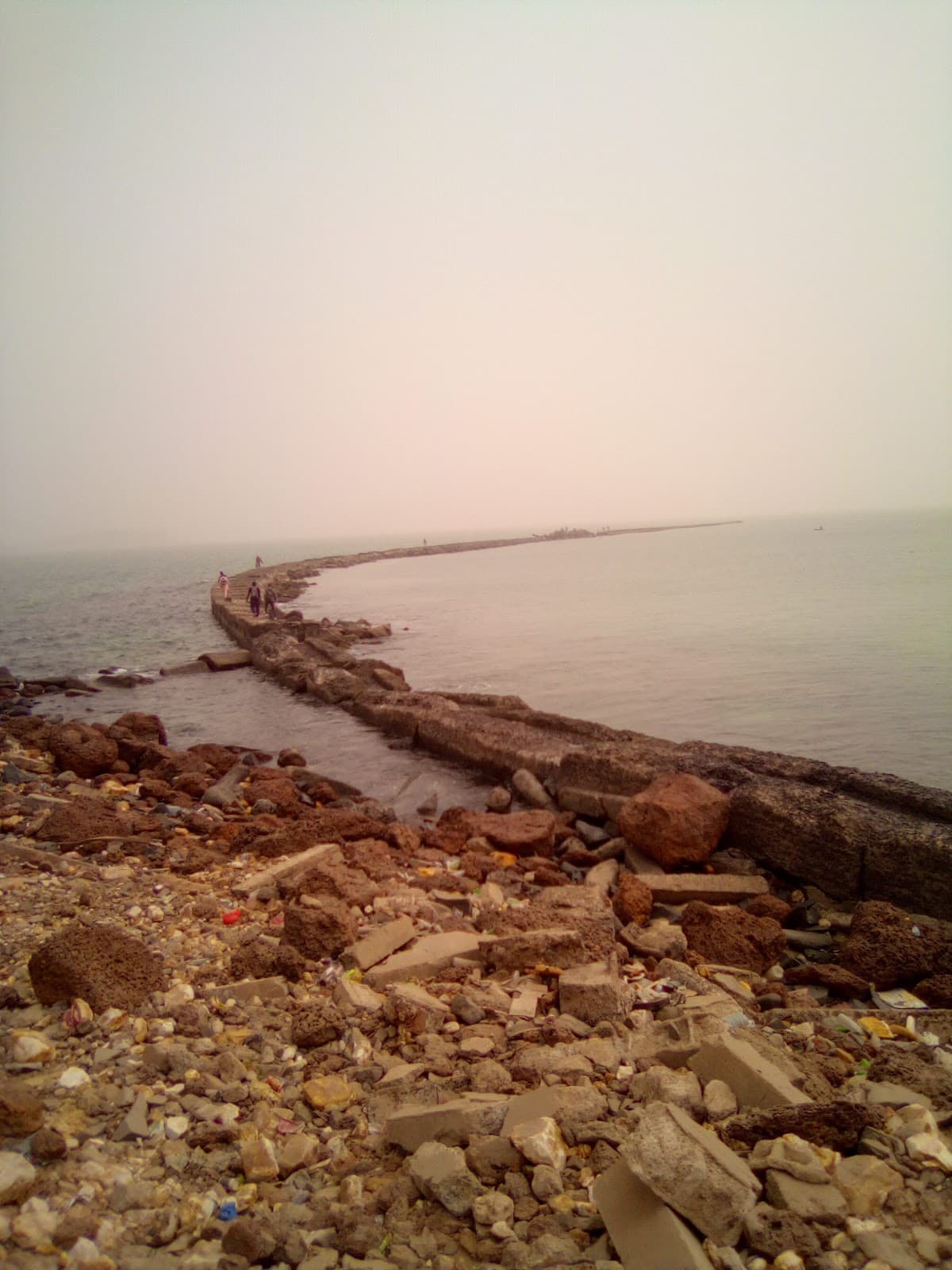 Corniche Est - Image 1