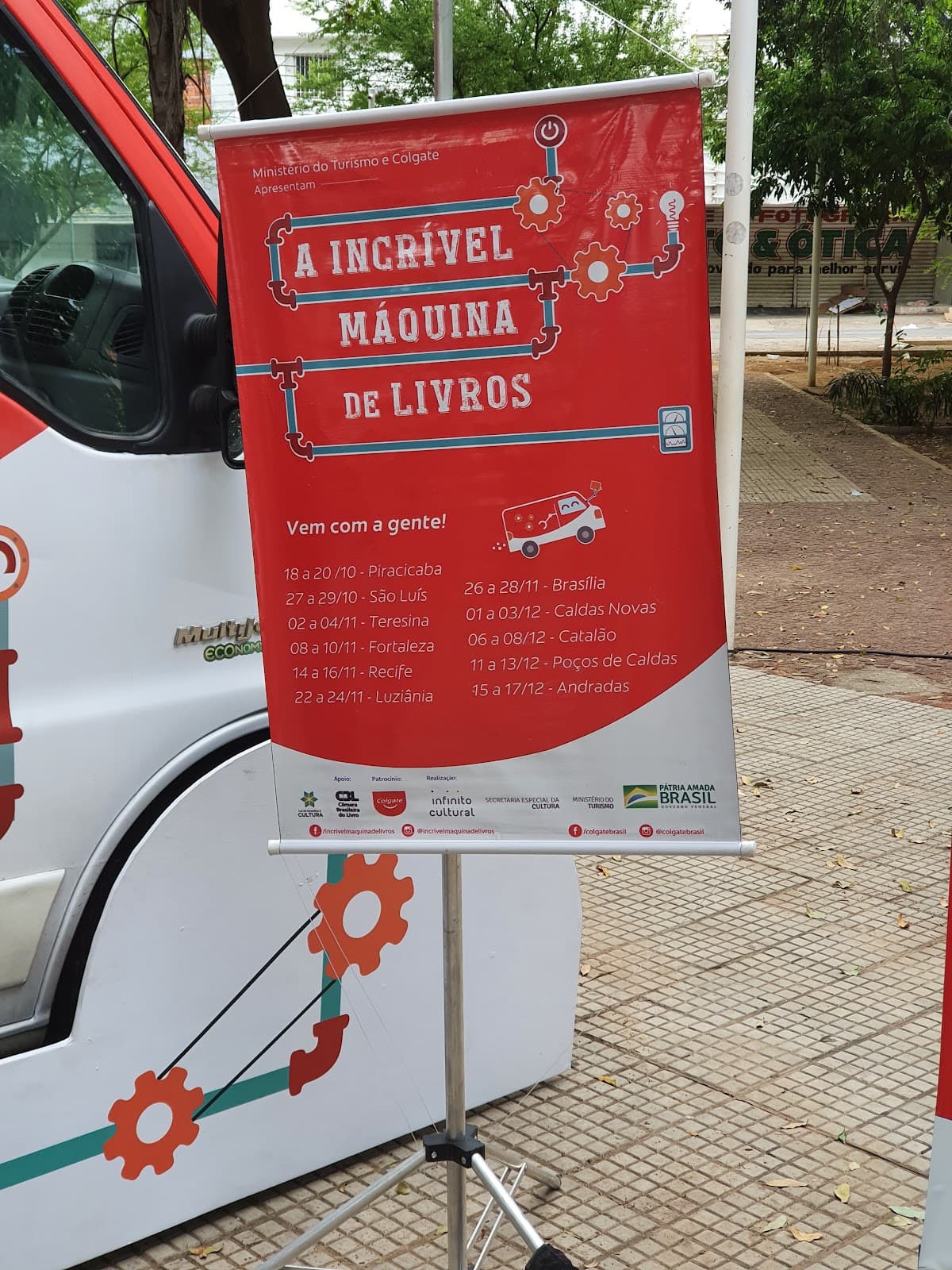 Praça João Luís Ferreira - Image 1