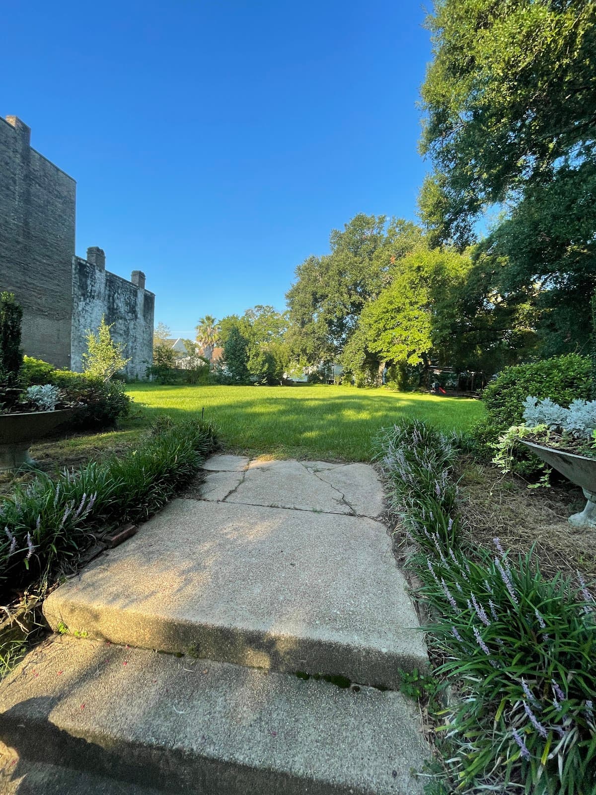 De Tonti Square Historic District Mobile Alabama - Image 1