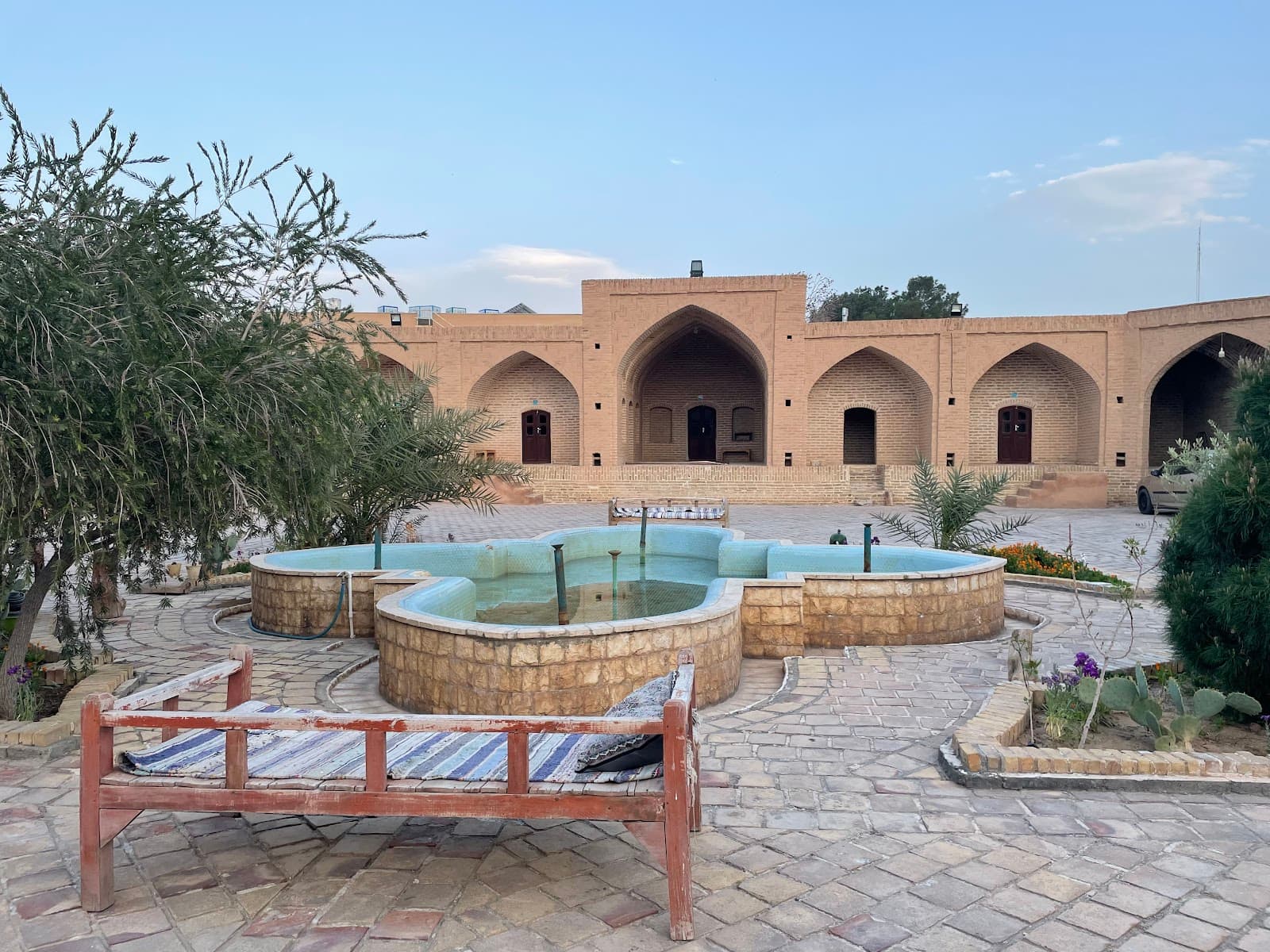 Shah Abbasi Caravanserai Qamsar - Image 1
