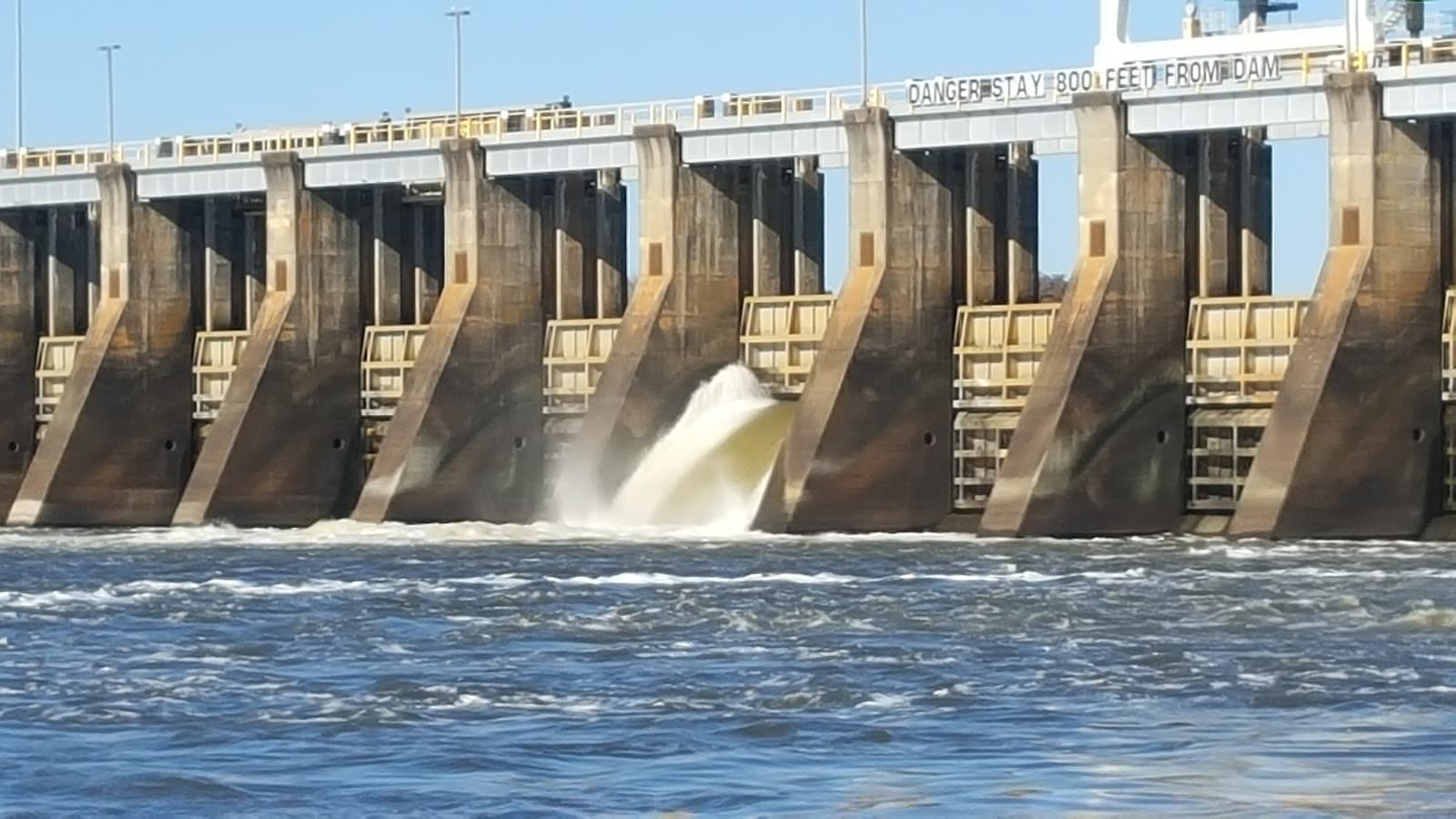 Jim Woodruff Dam - Image 1