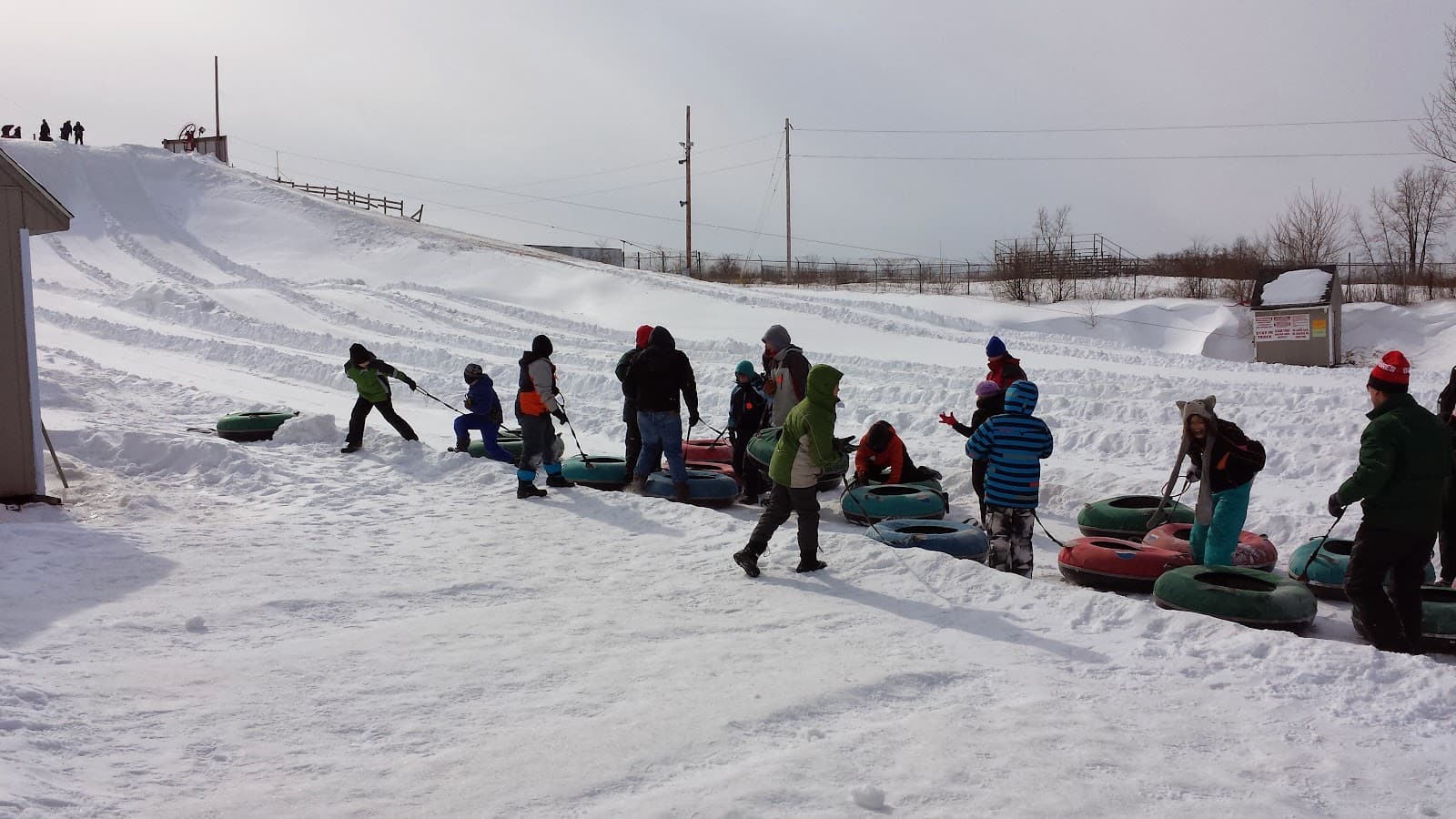 PolarWave Snowtubing Park - Image 1