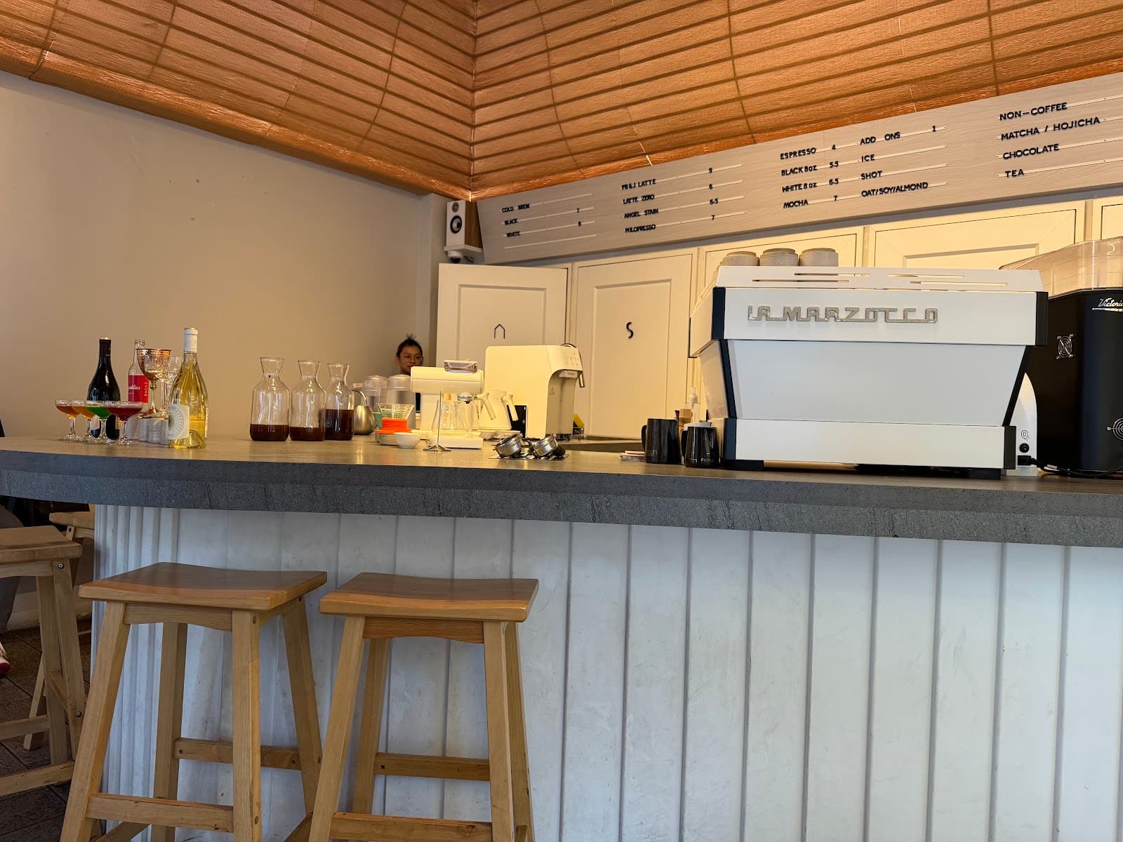 Restaurant Absurdities - Image 1