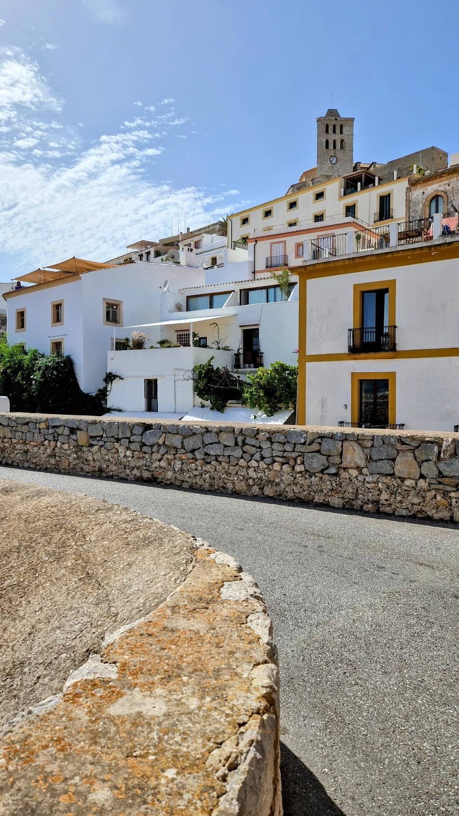 Cobblestone Streets & Boutiques