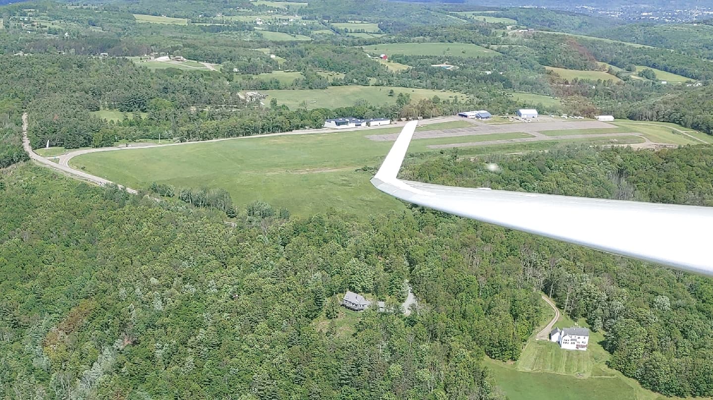 Harris Hill Soaring - Image 1