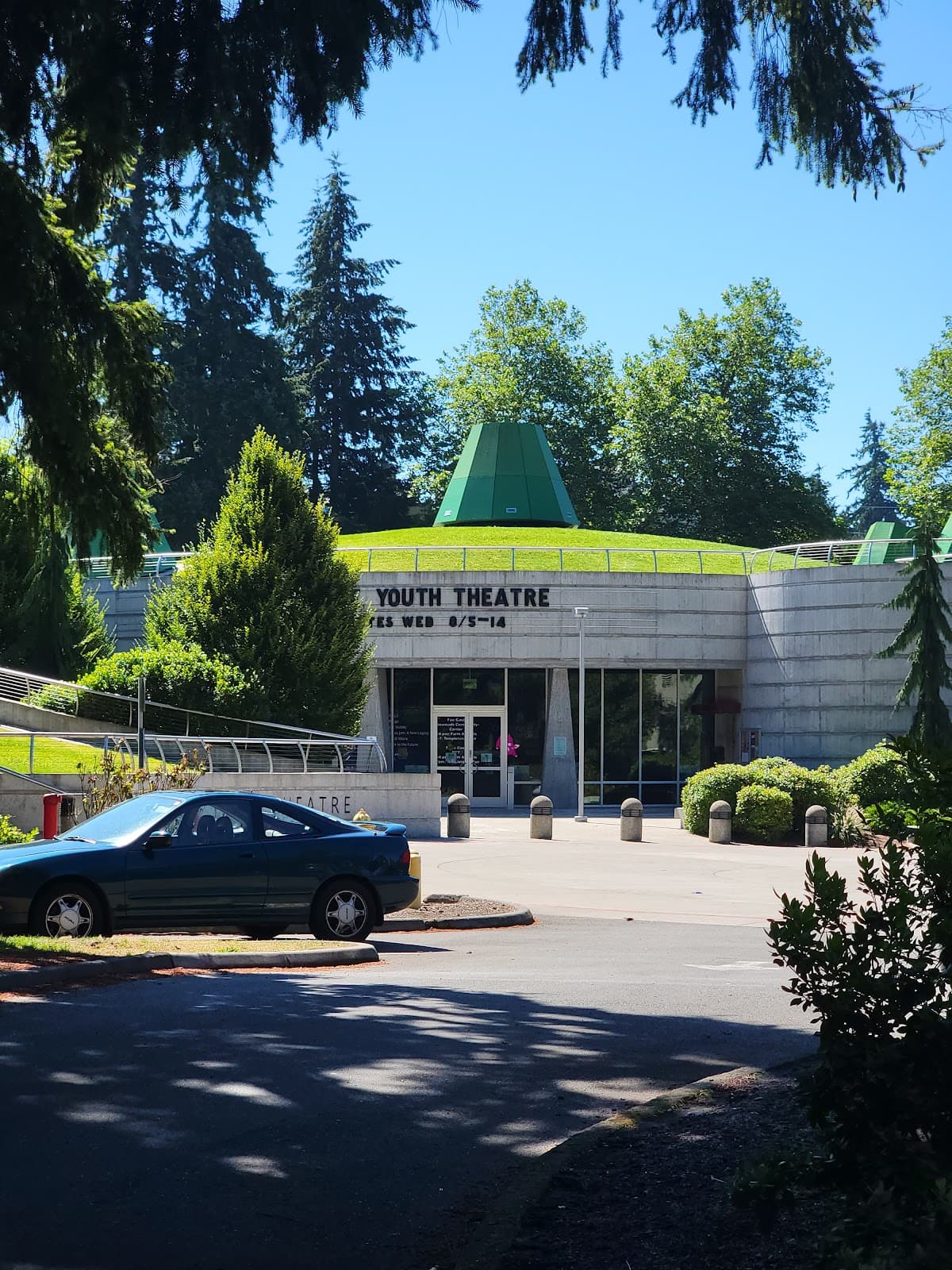 Bellevue Youth Theatre - Image 1
