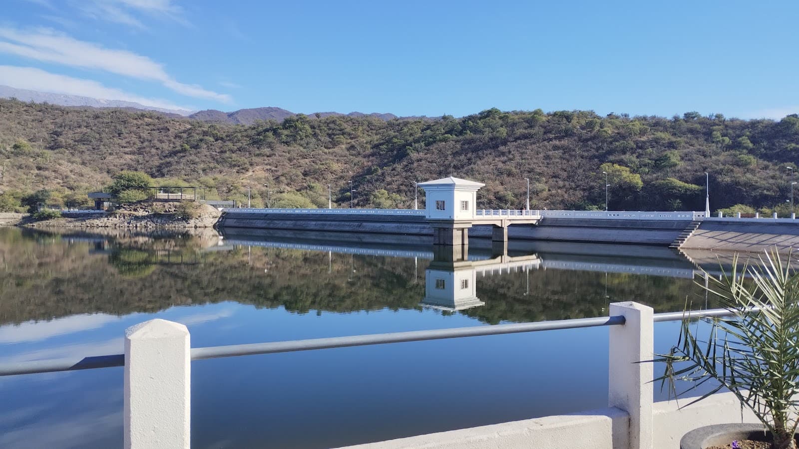 El Jumeal Viewpoint - Image 1