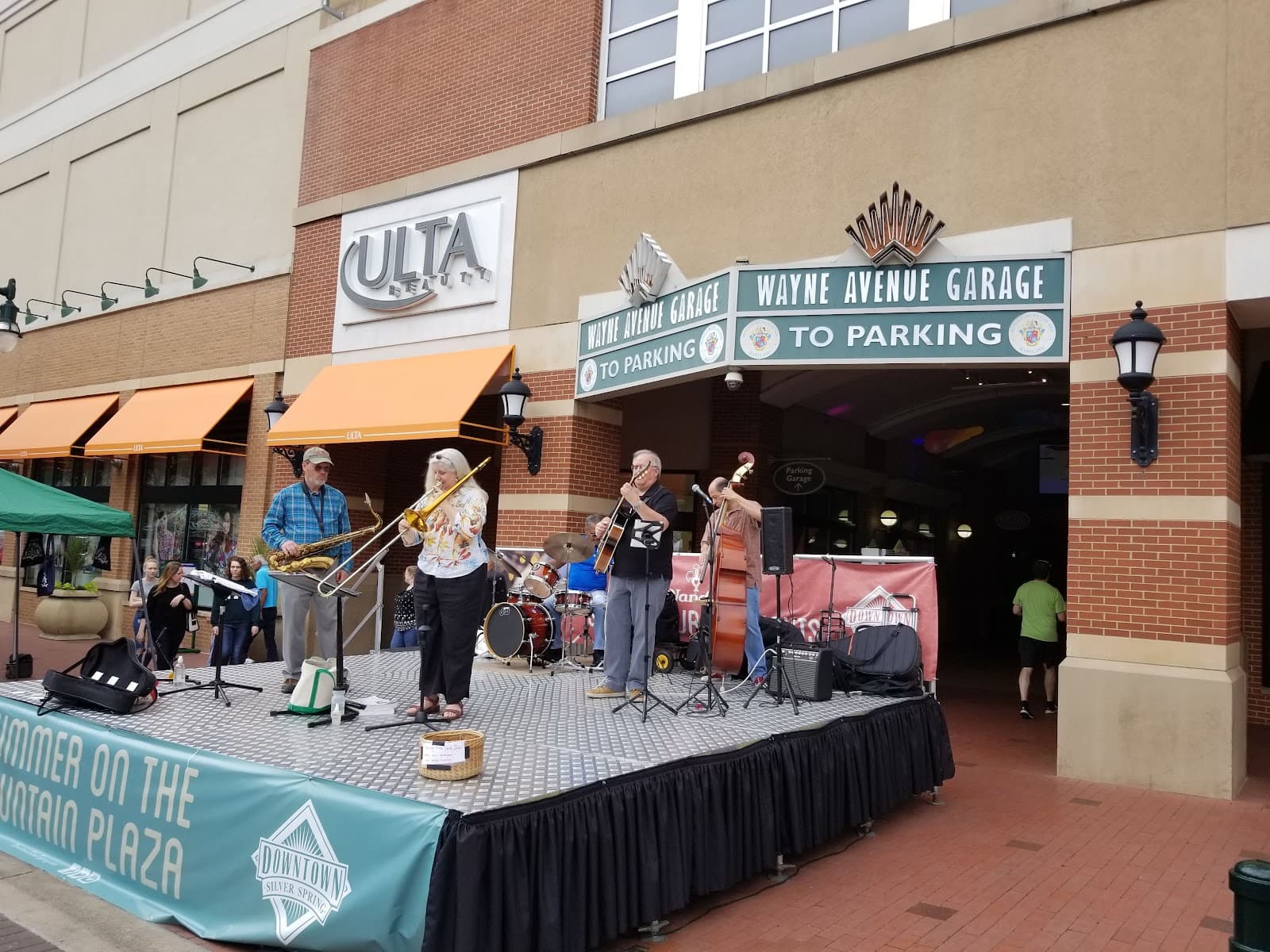 Downtown Silver Spring Farmers Market - Image 1