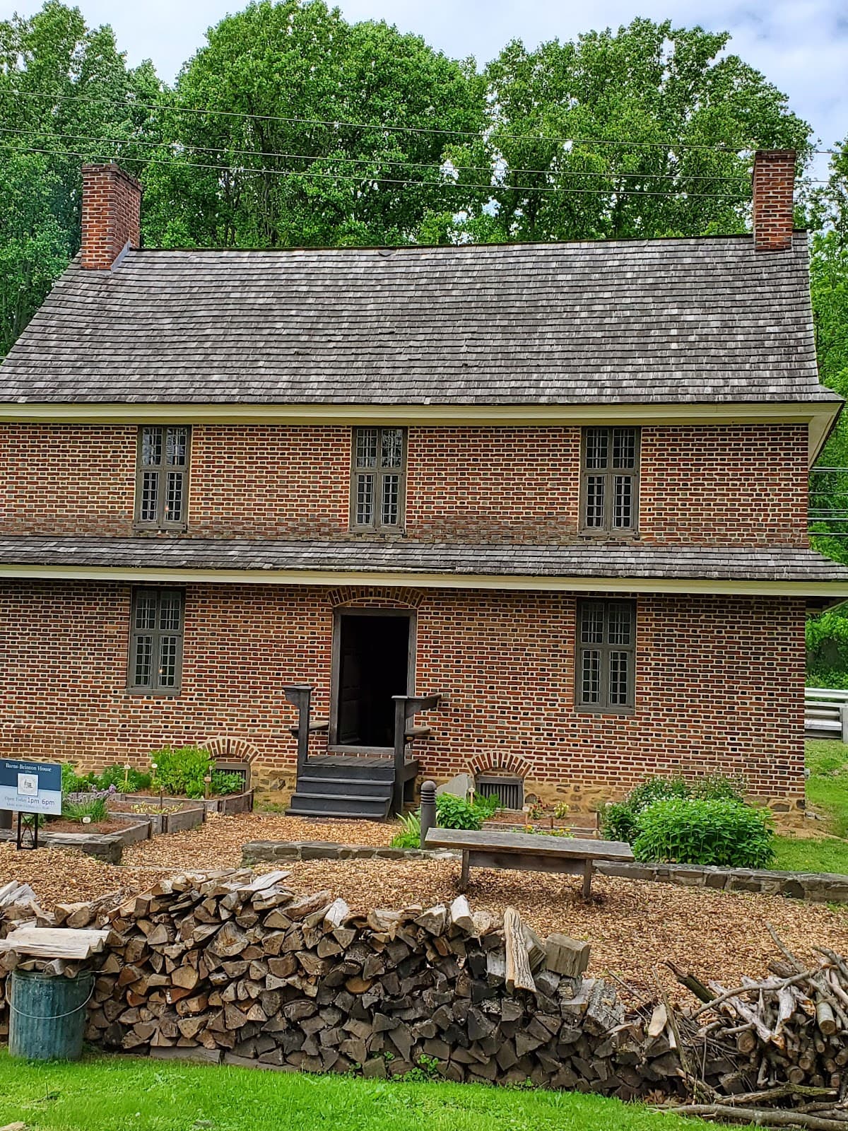 Barns-Brinton House - Image 1