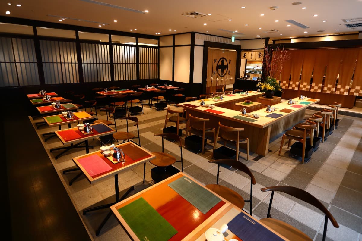 Nakamura Tokichi Ginza - Image 1