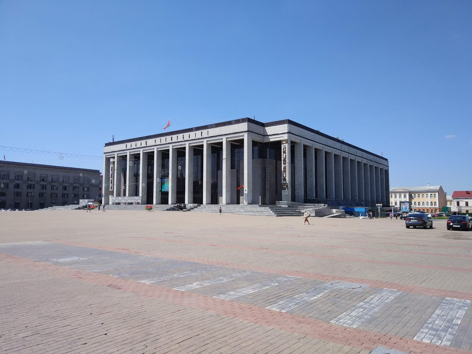 October Square - Image 1