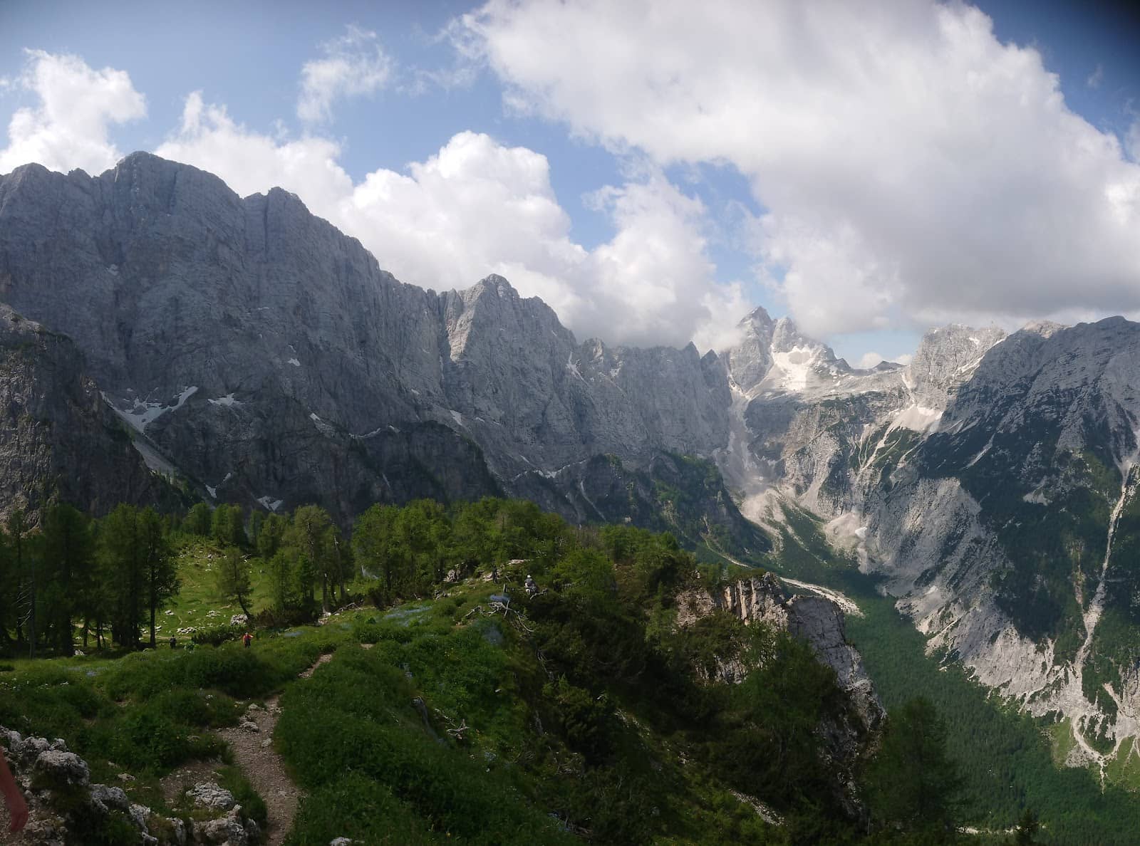 Dramatic Northwestern Face