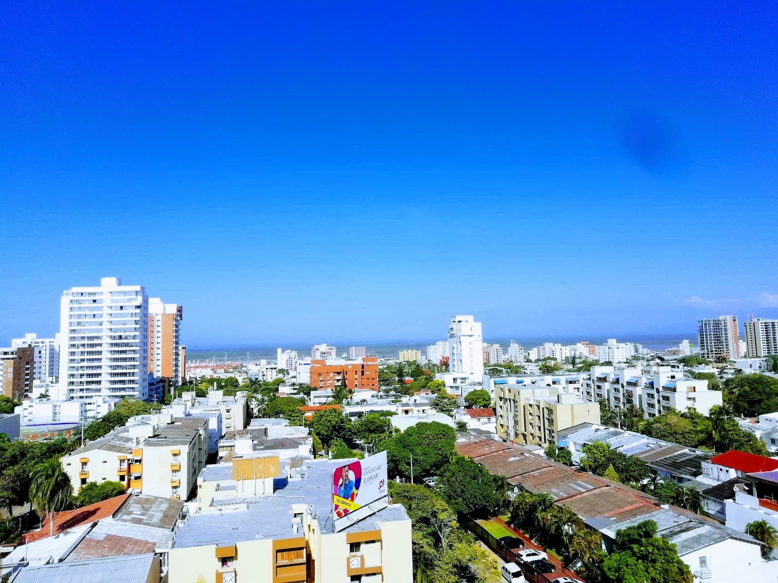 Riomar District - Image 1