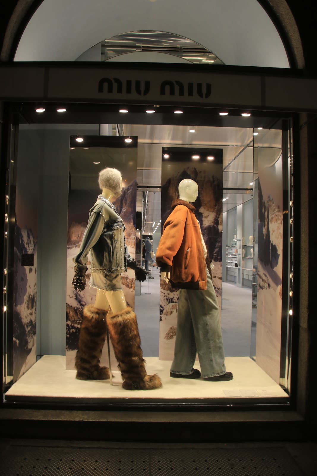 Miu Miu Store, Via Spiga 38, Milan - Image 1