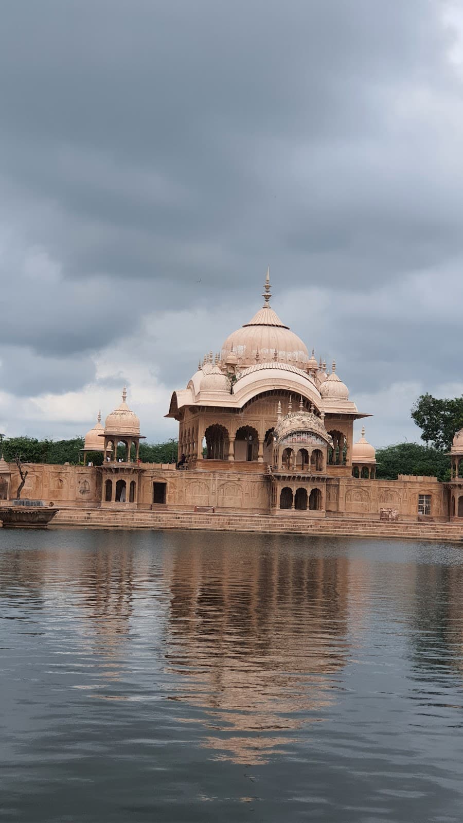 Kusum Sarovar Mathura India - Image 1