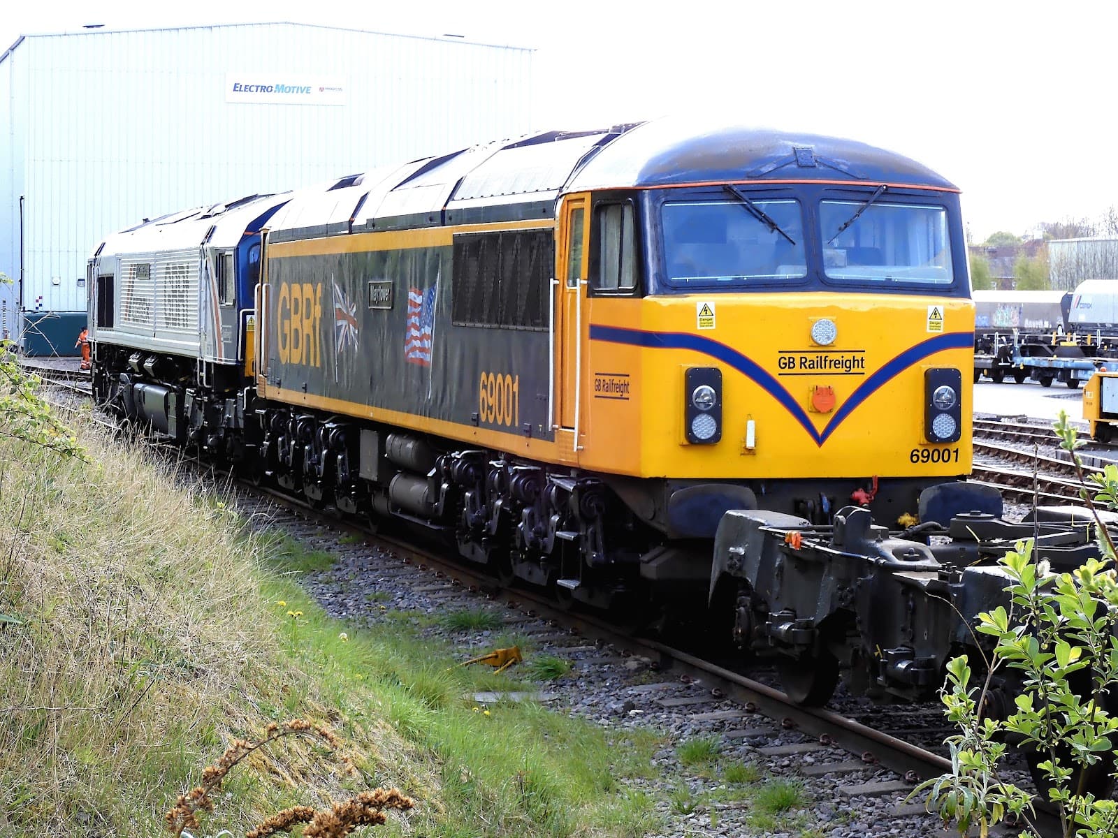 Doncaster Railway Station - Image 1