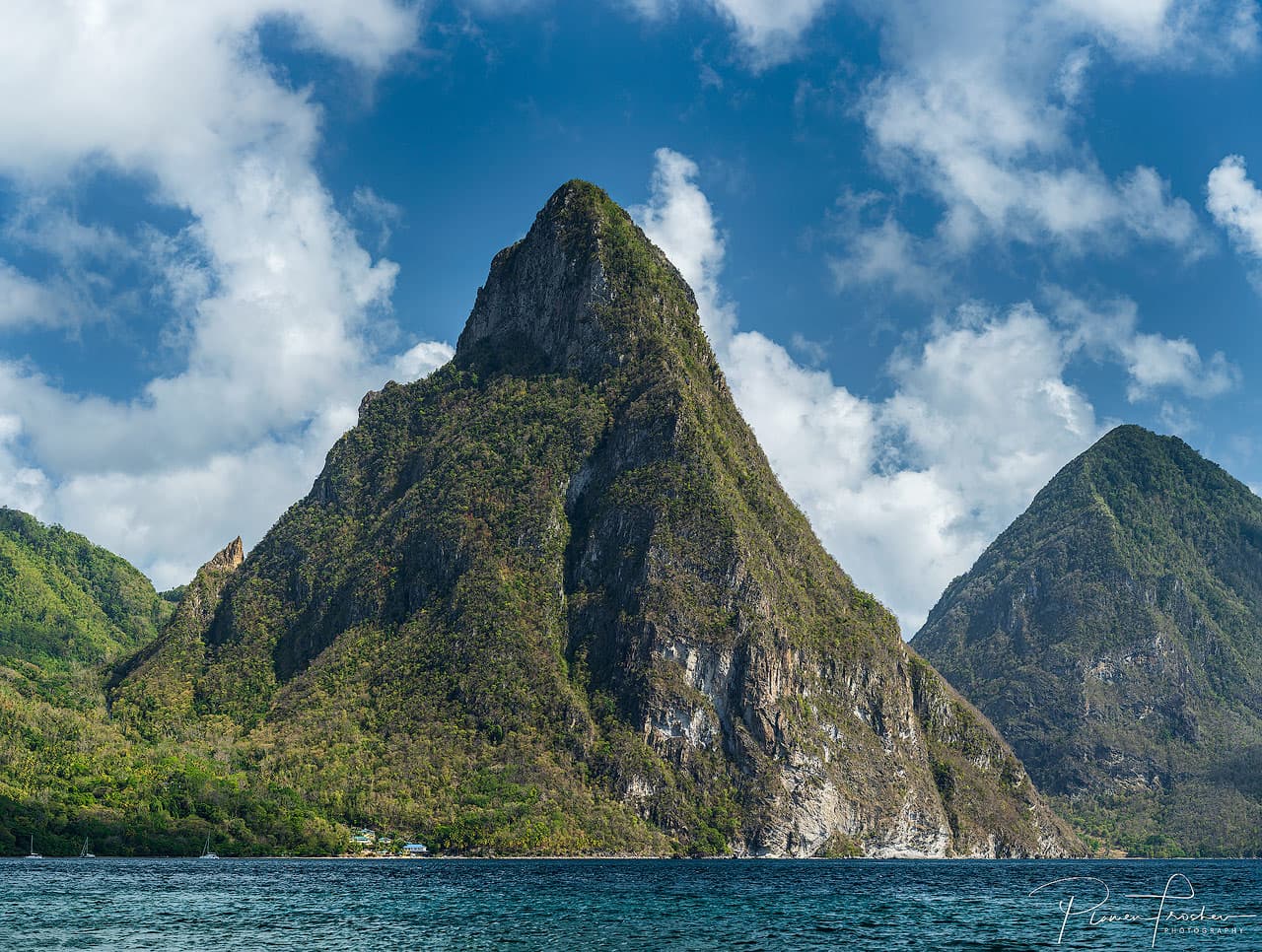 Petit Piton - Image 1