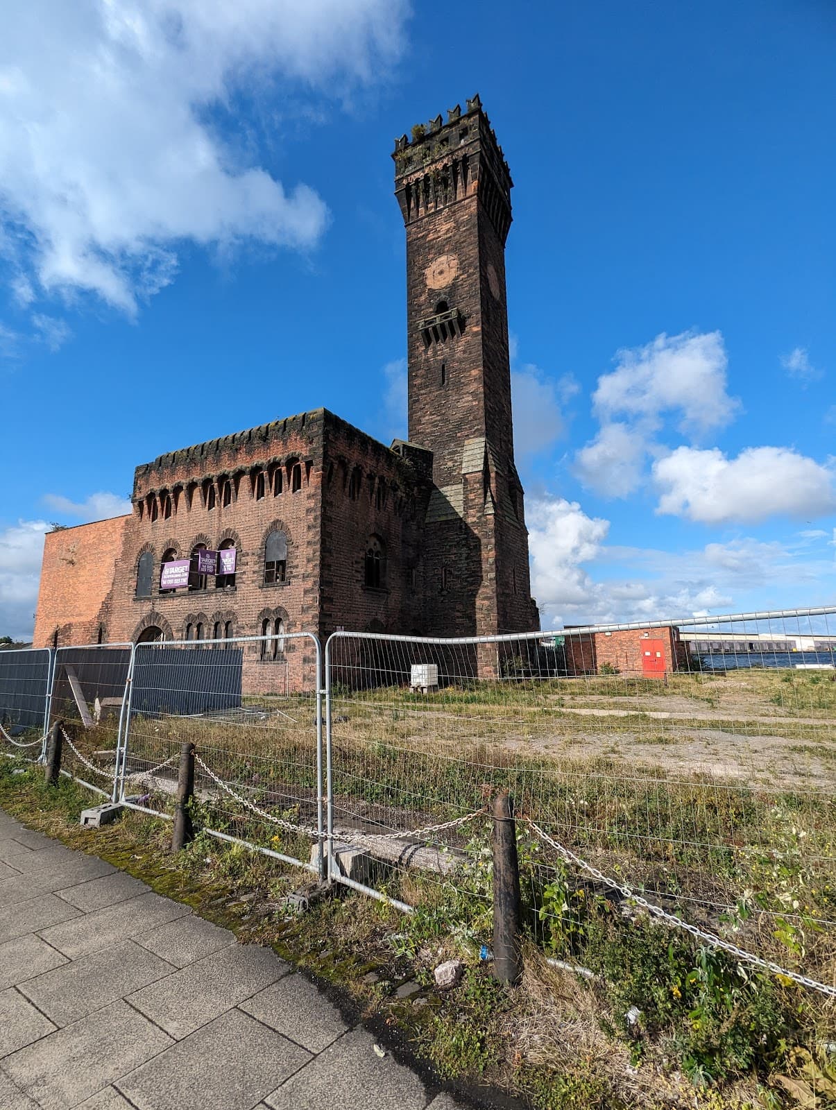 Birkenhead Hydraulic Tower - Image 1