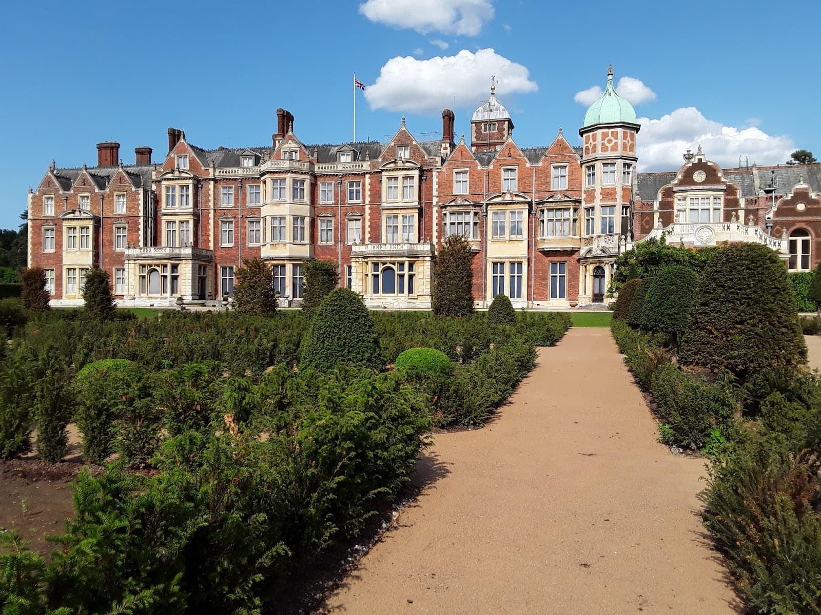 Sandringham House & Gardens - Image 1