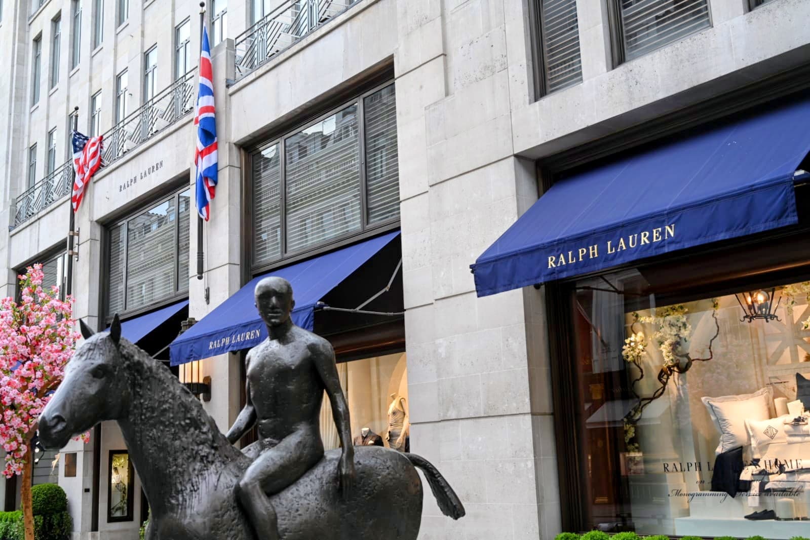 Ralph Lauren - Image 1