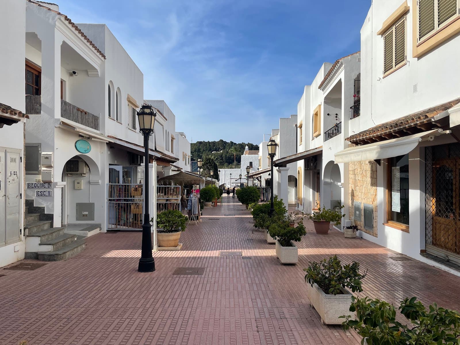 Sant Carles de Peralta - Image 1