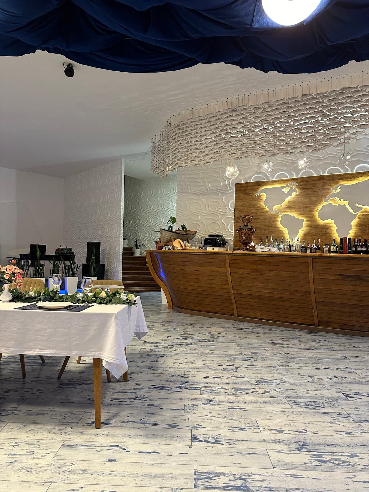 New Boulevard - Image 1