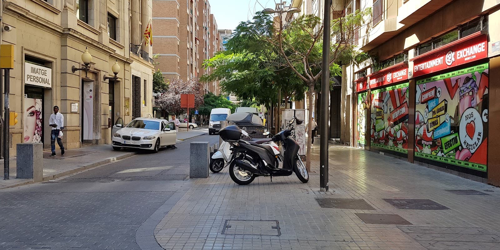 Avinguda Blondel - Image 1