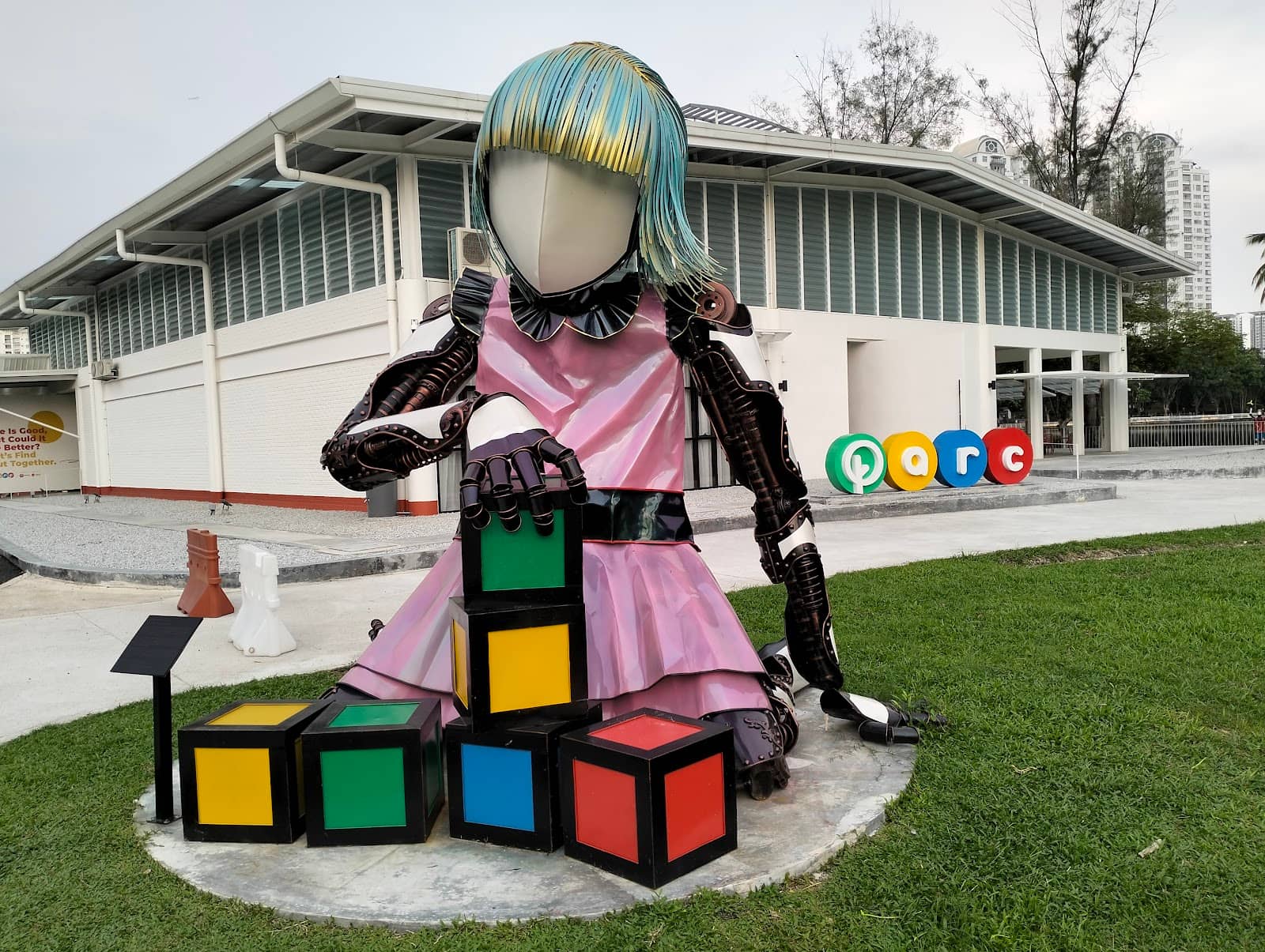 Community Events & Markets