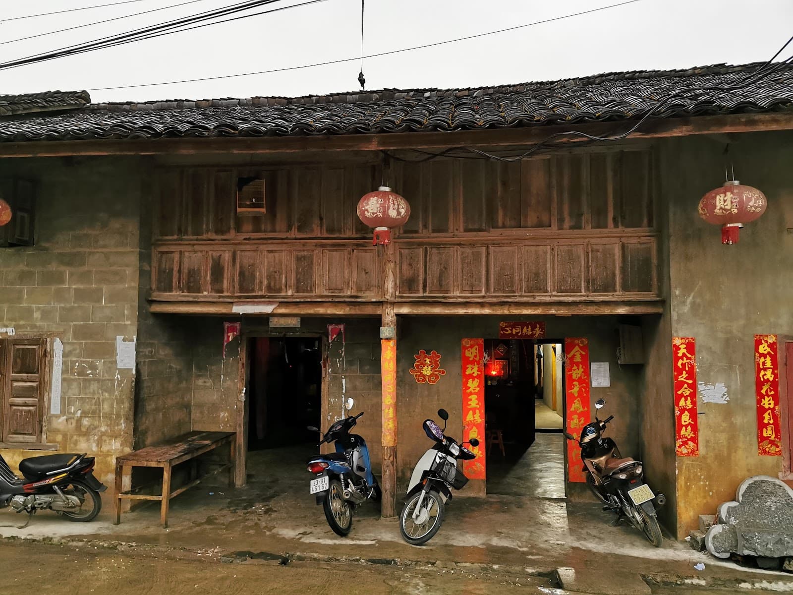 Pho Bang Ancient Town - Image 1