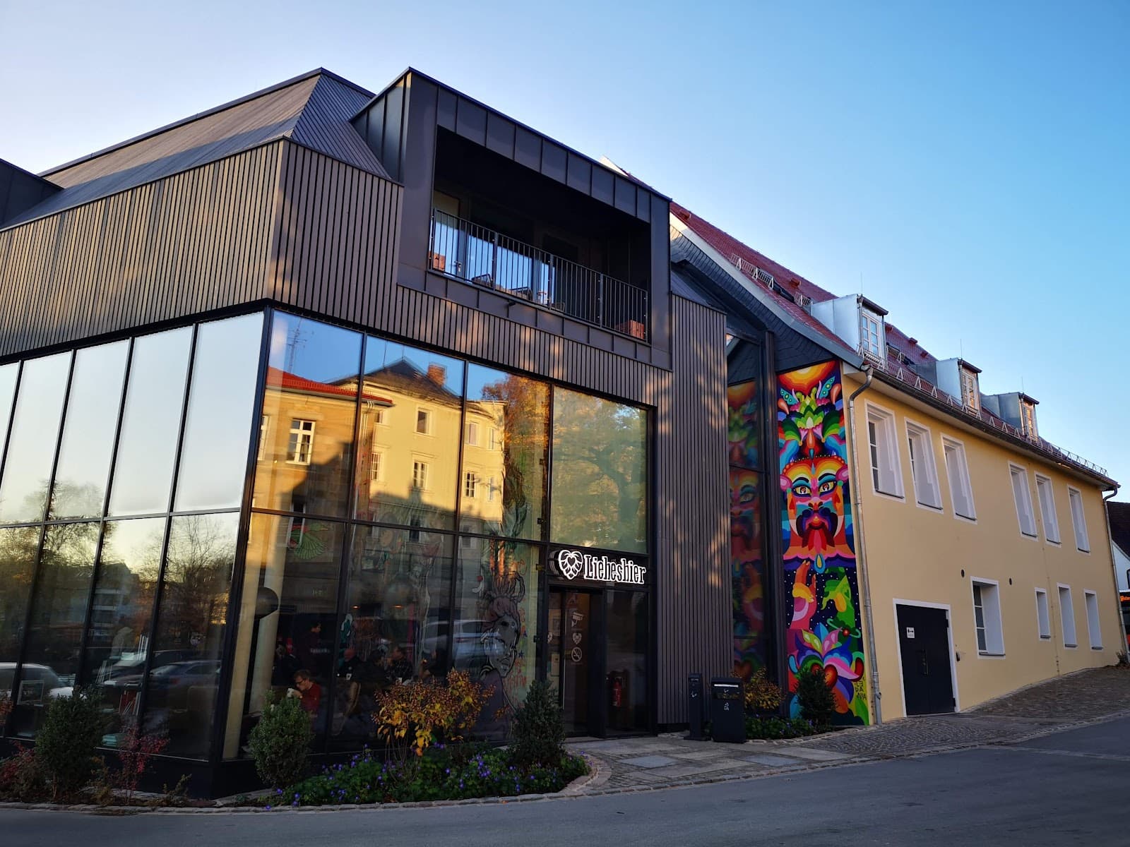 Liebesbier Urban Art Collection - Image 1