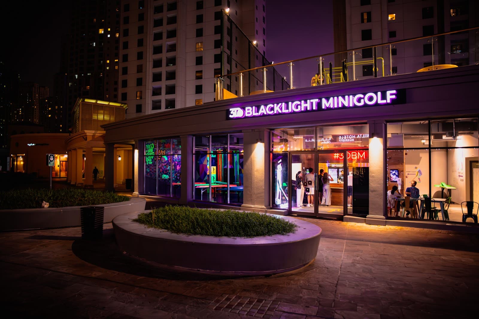 Dubai Marina Mini Golf - Image 1