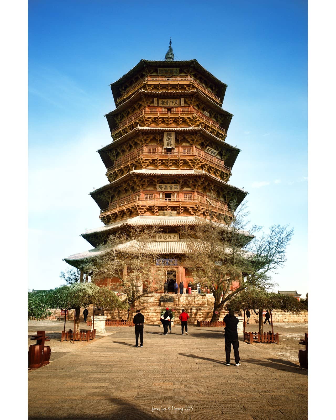 Imposing Buddha Statues