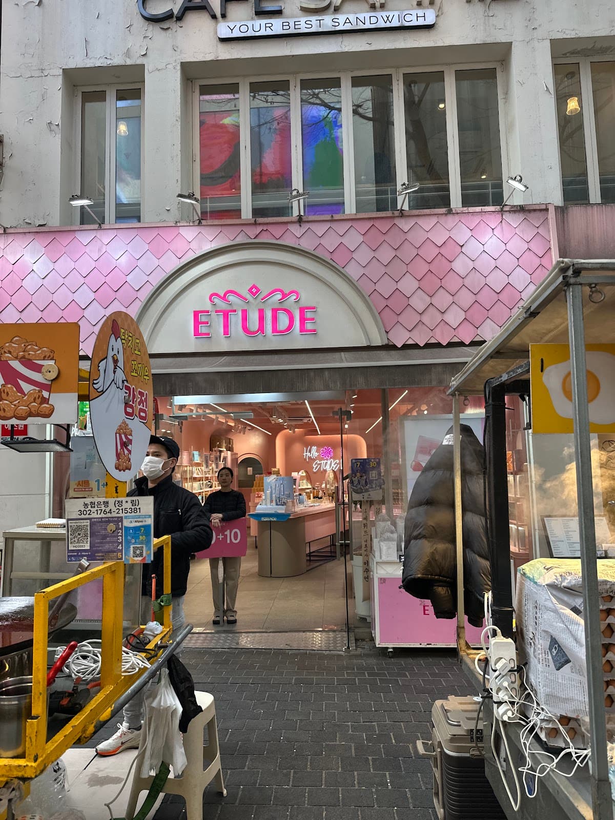 Etude House Myeongdong - Image 1