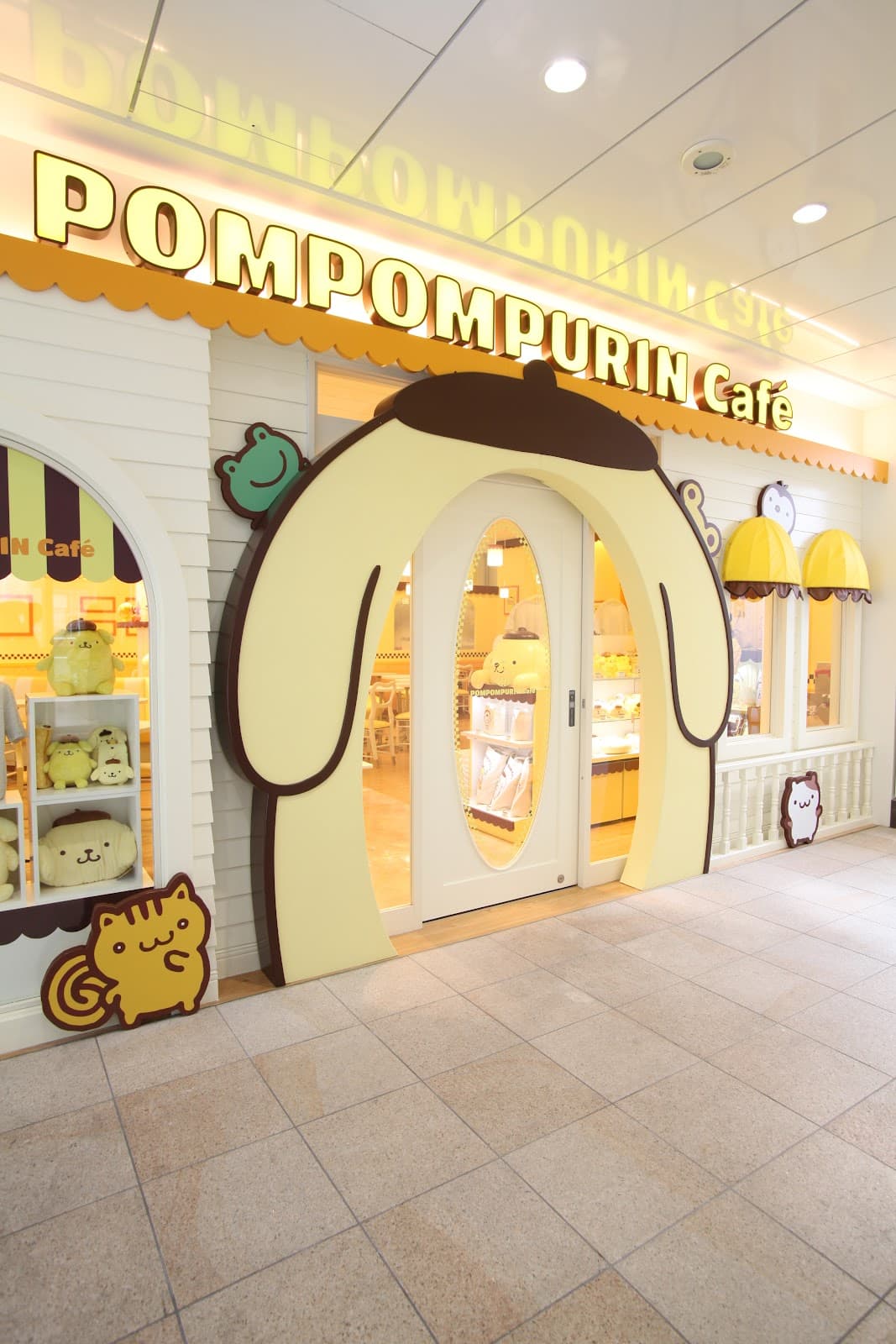 Pompompurin Cafe (Harajuku) - Image 1