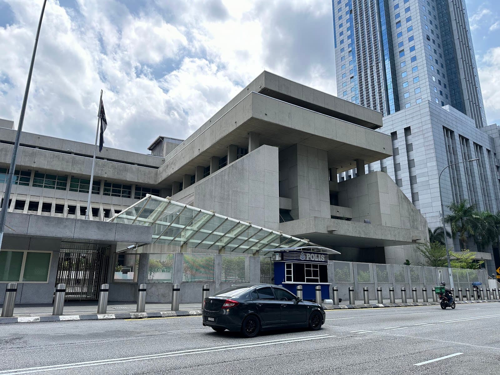 Australian High Commission - Image 1