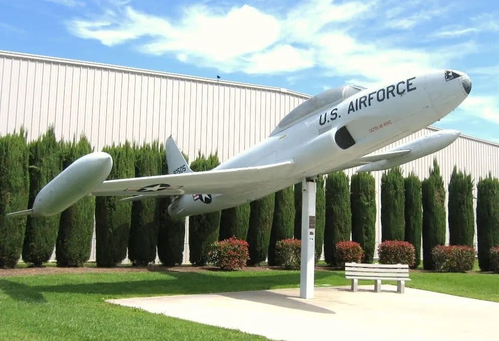 Zamperini Field (Torrance Airport) - Image 1