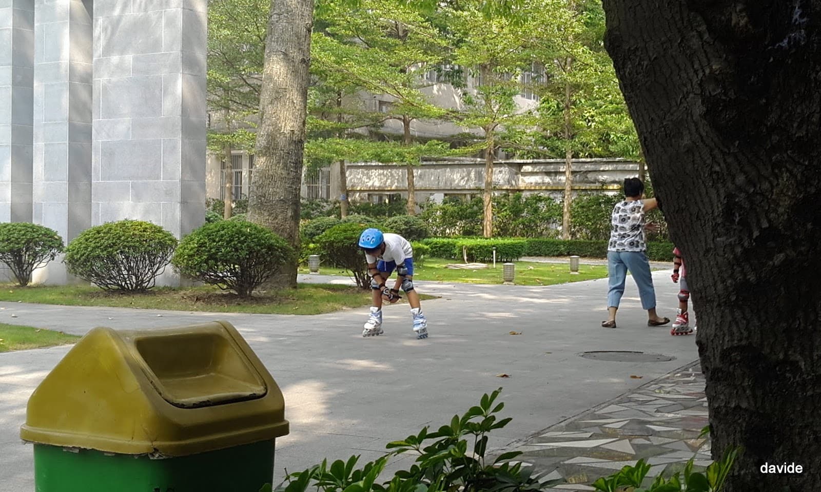 Zhuhai Martyrs Cemetery - Image 1