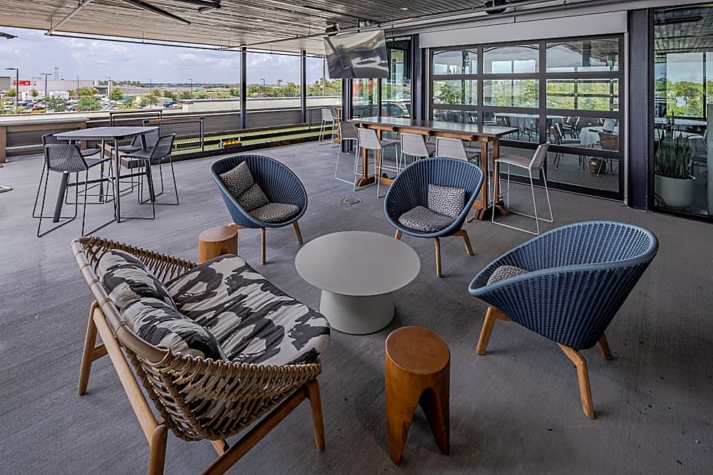 Pinstripes Orlando - Image 1