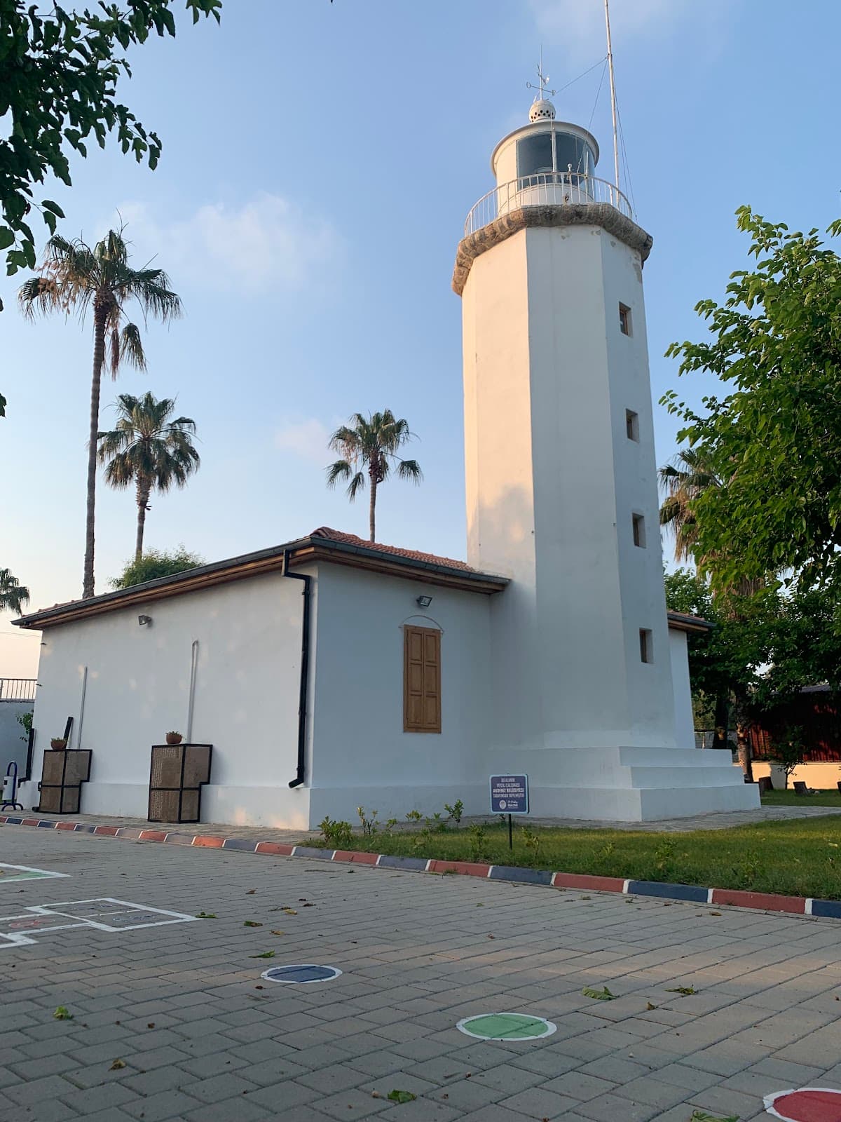 Mersin Lighthouse - Image 1