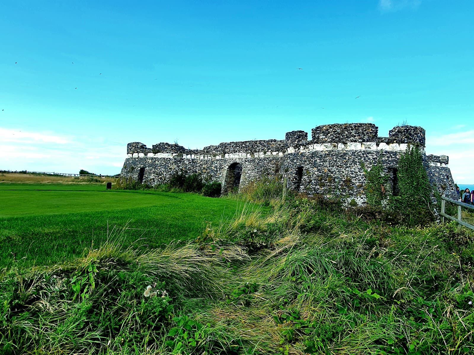Neptune's Tower (Kingsgate) - Image 1